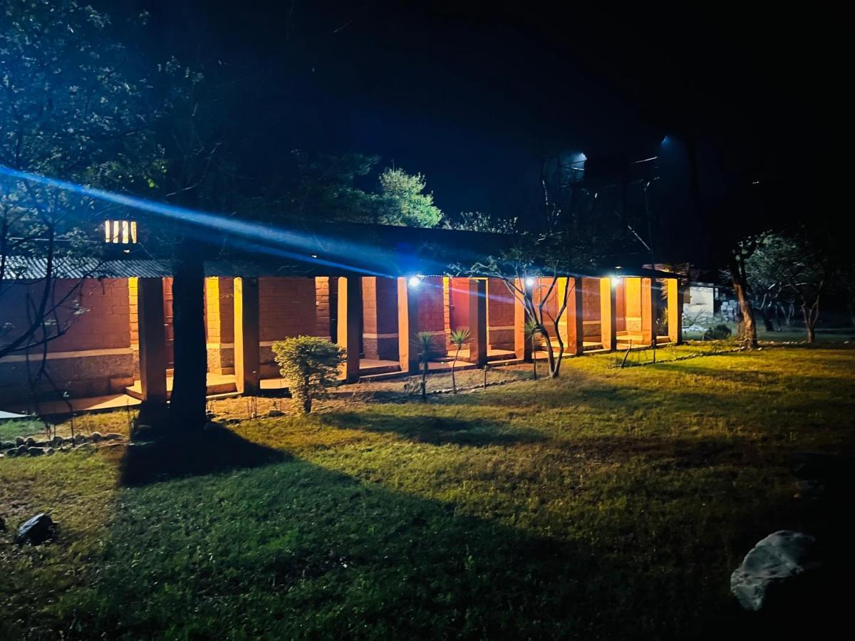 Aura Wildlife Camp And Resorts Marchula Экстерьер фото