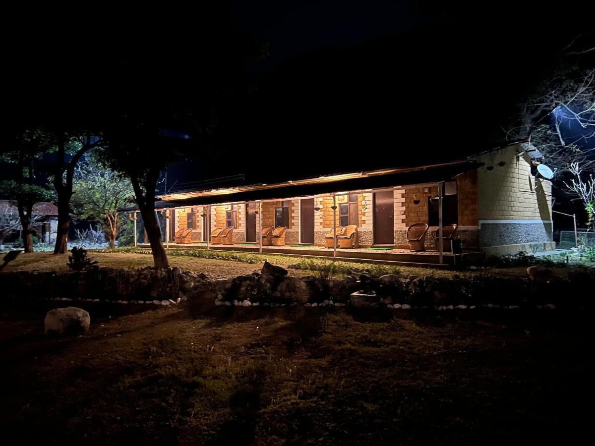 Aura Wildlife Camp And Resorts Marchula Экстерьер фото